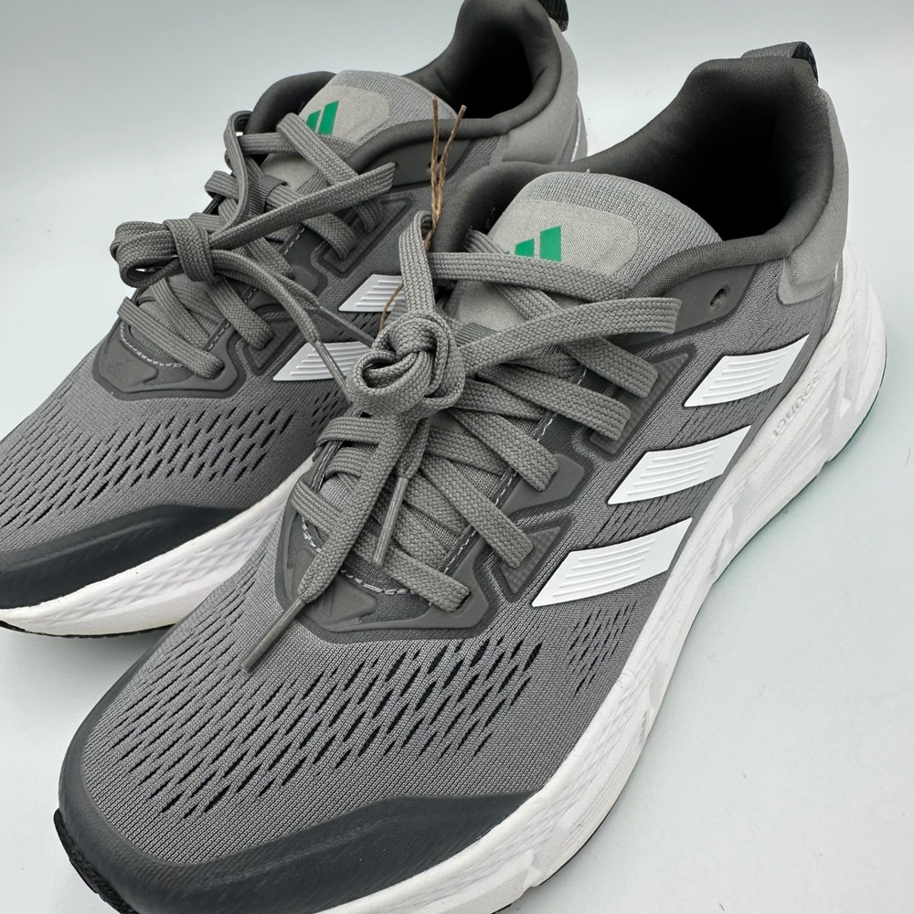 Adidas Questar Running Shoes Mens 7.5 Grey White HP2434 NIB Bounce Athletic